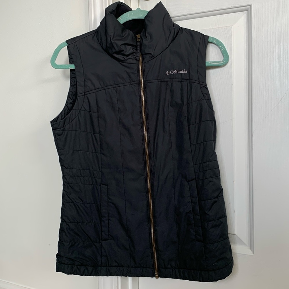 Size small black Colombia vest